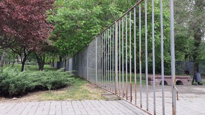 У Запоріжжі Алею Бойової Слави огороджують парканом