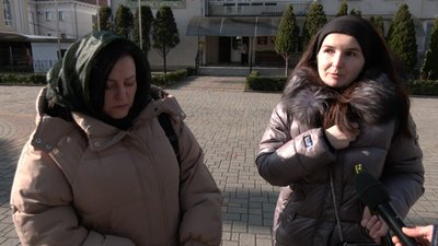 У Луцьку попрощалися з двома загиблими на війні військовослужбовцями У Луцьку попрощалися з двома загиблими на війні військовослужбовцями