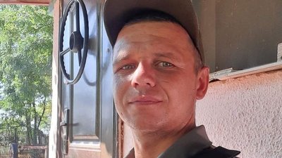 На Тернопільщині прощаються із чотирма загиблими військовослужбовцями На Тернопільщині прощаються із чотирма загиблими військовослужбовцями