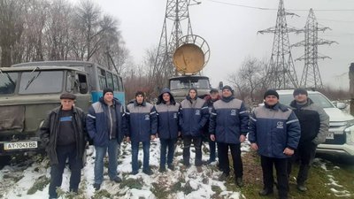 Дев'ятеро прикарпатських енергетиків допомагатимуть відновлювати електропостачання на Миколаївщині