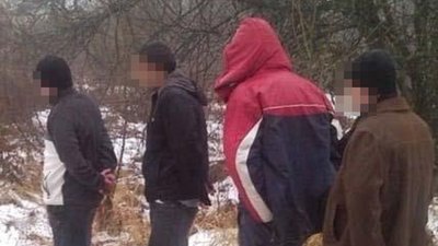 У Павлоградському районі поліцейські викрили групу нелегальних мігрантів із Молдови