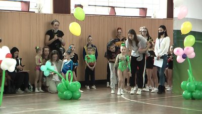 У Запорізькій політехніці розпочались дводенні змагання зі спортивної аеробіки
