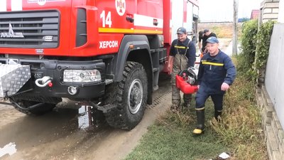 У Херсоні через сильний дощ затопило вулиці У Херсоні через сильний дощ затопило вулиці