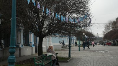 Хустинки на Соборній в Сумах в рамках акції протидії домашньому насильству