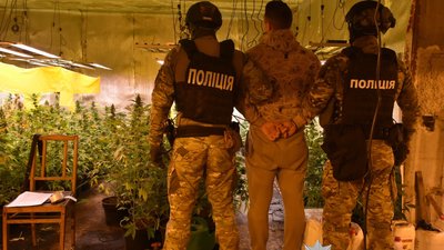 Центр збуту канабусу на Полтавщині