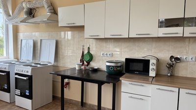 На Кіровоградщині є понад 200 вільних місць для безплатного проживання переселенців. Які умови пропонують На Кіровоградщині є понад 200 вільних місць для безплатного проживання переселенців. Які умови пропонують