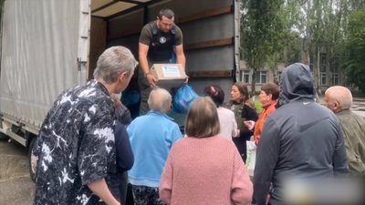 Житомиряни передали 37 тонн допомоги жителям Херсонщини Житомиряни передали 37 тонн допомоги жителям Херсонщини