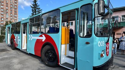 У Хмельницькому капітально відремонтували 15-ий тролейбус