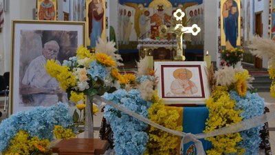 У Львові експонували ікону з мощами Папи Івана Павла ІІ У Львові експонували ікону з мощами Папи Івана Павла ІІ