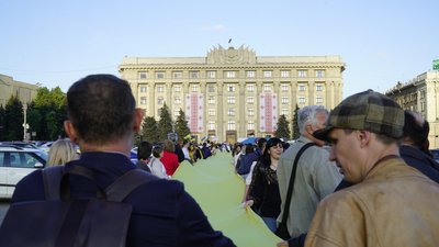 У Вишиванковій ході у Харкові взяли участь близько 650 людей У Вишиванковій ході у Харкові взяли участь близько 650 людей