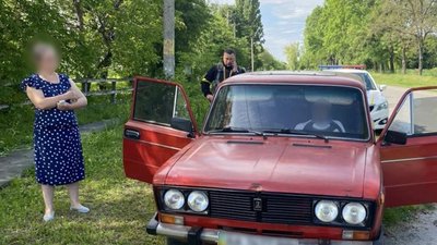 "Знімали порчу": на Черкащині жінки виманили понад 100 тисяч гривень "Знімали порчу": на Черкащині жінки виманили понад 100 тисяч гривень