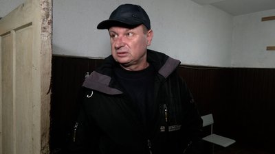 Косметичний ремонт та потужний генератор: як у Новгороді-Сіверському облаштовують "Пункти незламності" Косметичний ремонт та потужний генератор: як у Новгороді-Сіверському облаштовують "Пункти незламності"