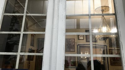 Єпархію УПЦ Московського патріархату виселили з дитсадка у Франківську: як це відбувалося Єпархію УПЦ Московського патріархату виселили з дитсадка у Франківську: як це відбувалося