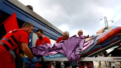 Евакуаційним потягом до Львова прибули 14 пацієнтів зі сходу Евакуаційним потягом до Львова прибули 14 пацієнтів зі сходу