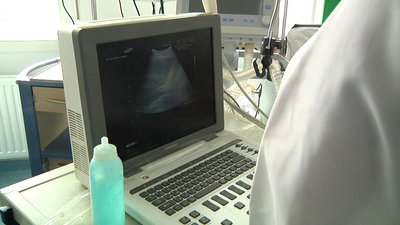 У Житомирській обласній лікарні протягом тижня оперуватиме пацієнтів хірург-травматолог із США