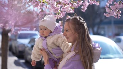 У Вінниці зацвіли перші сакури У Вінниці зацвіли перші сакури