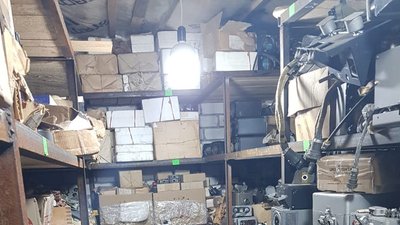 На Дніпропетровщині виявили канал контрабанди товарів військового призначення