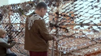 "Спали у коридорі, підгинаючи ноги". Розповідь чоловіка, який евакуювався з Харкова до Дніпра
