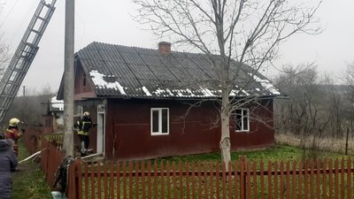 На Прикарпатті під час пожежі загинула 12-річна дівчинка