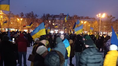 У Полтаві до акції національної єдності долучилися майже тисяча людей У Полтаві до акції національної єдності долучилися майже тисяча людей