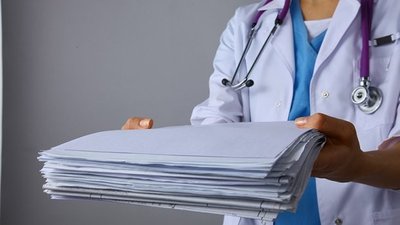 У лікарнях Житомира запроваджують платні послуги