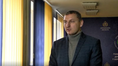 Зломана рука чи провокація - на Херсонщині побилися чиновники Зломана рука чи провокація - на Херсонщині побилися чиновники