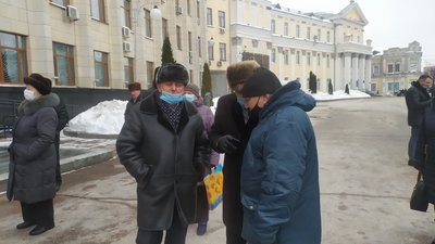 Житомиряни вдев'яте вийшли на акцію протесту проти підвищення тарифів на компослуги