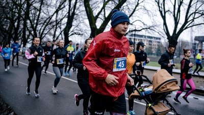 "Вперед до перемоги": в Ужгороді відбувся благодійний забіг для підтримки 128-ї бригади