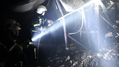 Війська РФ поцілили в складське приміщення в одному з районів Миколаєва — ДСНС