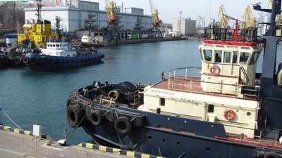 Збитки на 35 млн. Колишніх керівників Одеського порту підозрюють у незаконному використанні суден