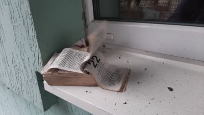 "Не знаю, як ми живі залишилися": жителі Запоріжжя про наслідки російського обстрілу "Не знаю, як ми живі залишилися": жителі Запоріжжя про наслідки російського обстрілу