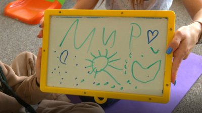 Двічі переселенці. Сім’я з Харкова допомагає дітям з нозологіями в Івано-Франківську Двічі переселенці. Сім’я з Харкова допомагає дітям з нозологіями в Івано-Франківську