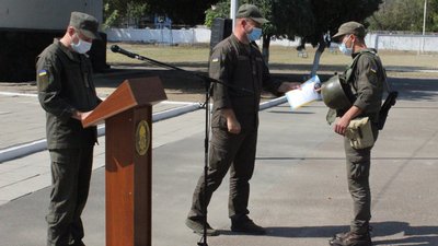 До Одещини з зони проведення ООС повернулися нацгвардійці До Одещини з зони проведення ООС повернулися нацгвардійці