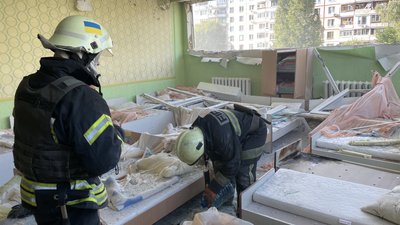"Вціліла одна група": росіяни вдарили по дитячому садку у Харкові "Вціліла одна група": росіяни вдарили по дитячому садку у Харкові