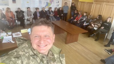 Від аукціонів держмайна — до зброї: посадовець з Одеси став молодшим сержантом ЗСУ