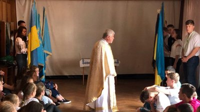 отець Роман Мірчук отець Роман Мірчук