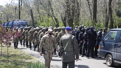 Заборонена символіка та сутички. Як пройшло 9 травня в Одесі Заборонена символіка та сутички. Як пройшло 9 травня в Одесі