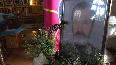 На фото військовий Ігор Плаксій. Чоловік помер внаслідок отриманих на фронті поранень. На фото військовий Ігор Плаксій. Чоловік помер внаслідок отриманих на фронті поранень.