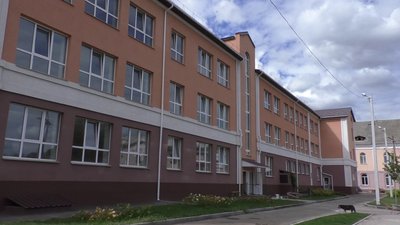 Новий корпус Прилуцької гімназії №1 Новий корпус Прилуцької гімназії №1