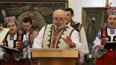 В Ужгороді відкрилась ювілейна виставка Володимира Микити