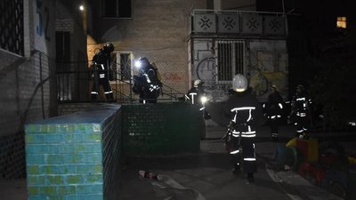 В Одесі горіла багатоповерхівка: евакуювали 19 людей В Одесі горіла багатоповерхівка: евакуювали 19 людей
