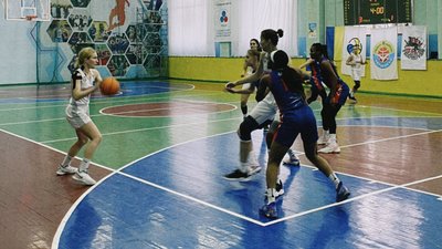 Баскетбольні клуби "Франківськ-Прикарпаття" та "Чайка" із Бердянська обмінялися перемогами Баскетбольні клуби "Франківськ-Прикарпаття" та "Чайка" із Бердянська обмінялися перемогами