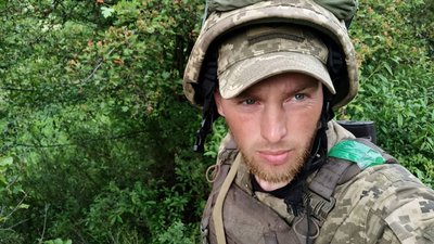 Під час народження сина, був у полоні: на військового вдома чекають дружина та двоє дітей