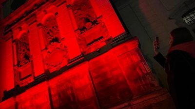 "Міста за життя". У Львові підсвітили каплицю Кампіанів "Міста за життя". У Львові підсвітили каплицю Кампіанів