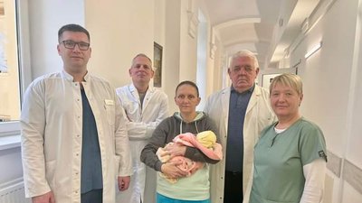 На Львівщині 40-річна жінка народила одинадцяту дитину