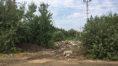 Сміття у Білогорщі