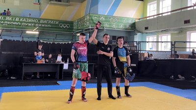 Школяр з Мукачева Владислав Ціптак став чемпіоном України зі змішаних єдиноборств Школяр з Мукачева Владислав Ціптак став чемпіоном України зі змішаних єдиноборств