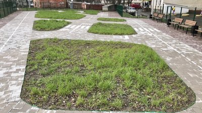 Під замком: ПДР-майданчик у Рівному не можуть взяти на баланс Під замком: ПДР-майданчик у Рівному не можуть взяти на баланс