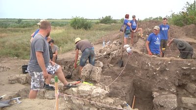 На Херсонщині триває шоста міжнародна південна середньовічна археологічна експедиція