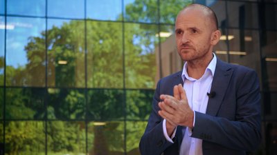 Цинічна рентабельність. Чому експертні комісії не бояться вимагати гроші у людей з інвалідністю Цинічна рентабельність. Чому експертні комісії не бояться вимагати гроші у людей з інвалідністю